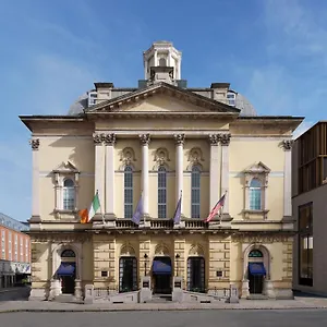 The Davenport 4*, Dublin Ierland